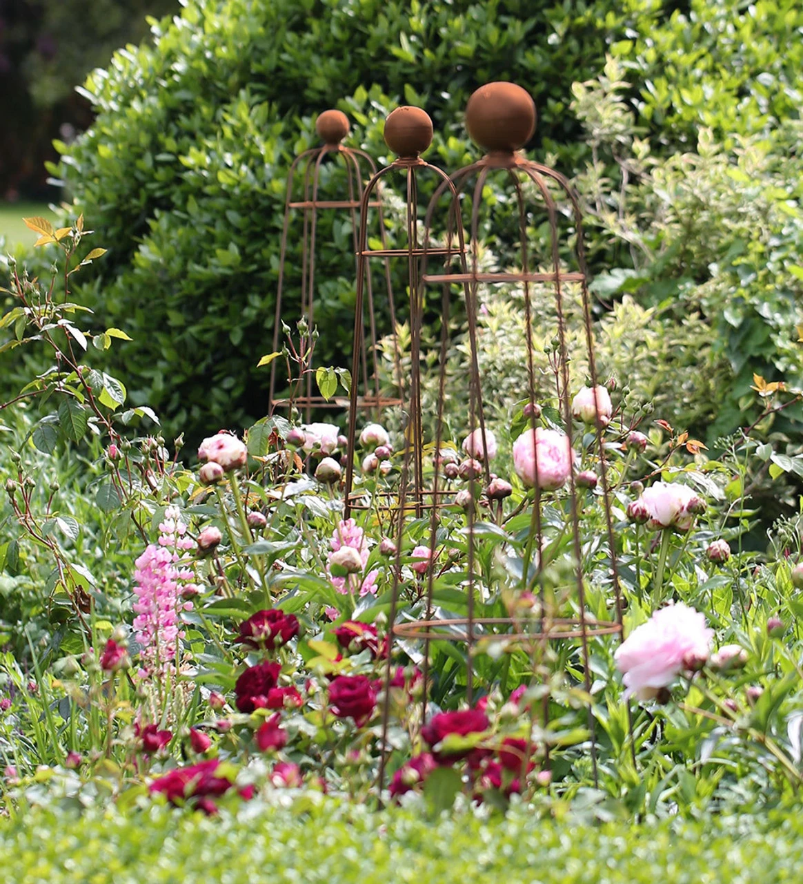 Queen Garden Obelisk 2 Queen Garden Obelisk - Image 2