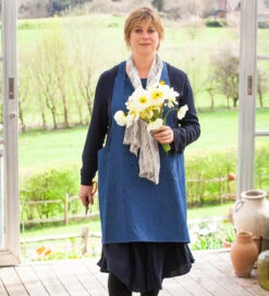 Sarah Raven Gardener's Pinafore